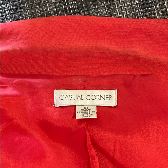 Casual Corner Bold Coral Skirt Set - Picture 4 of 6